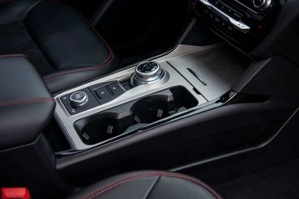 Used 2022 Ford Explorer ST-Line w/ Class IV Trailer Tow Package image 23