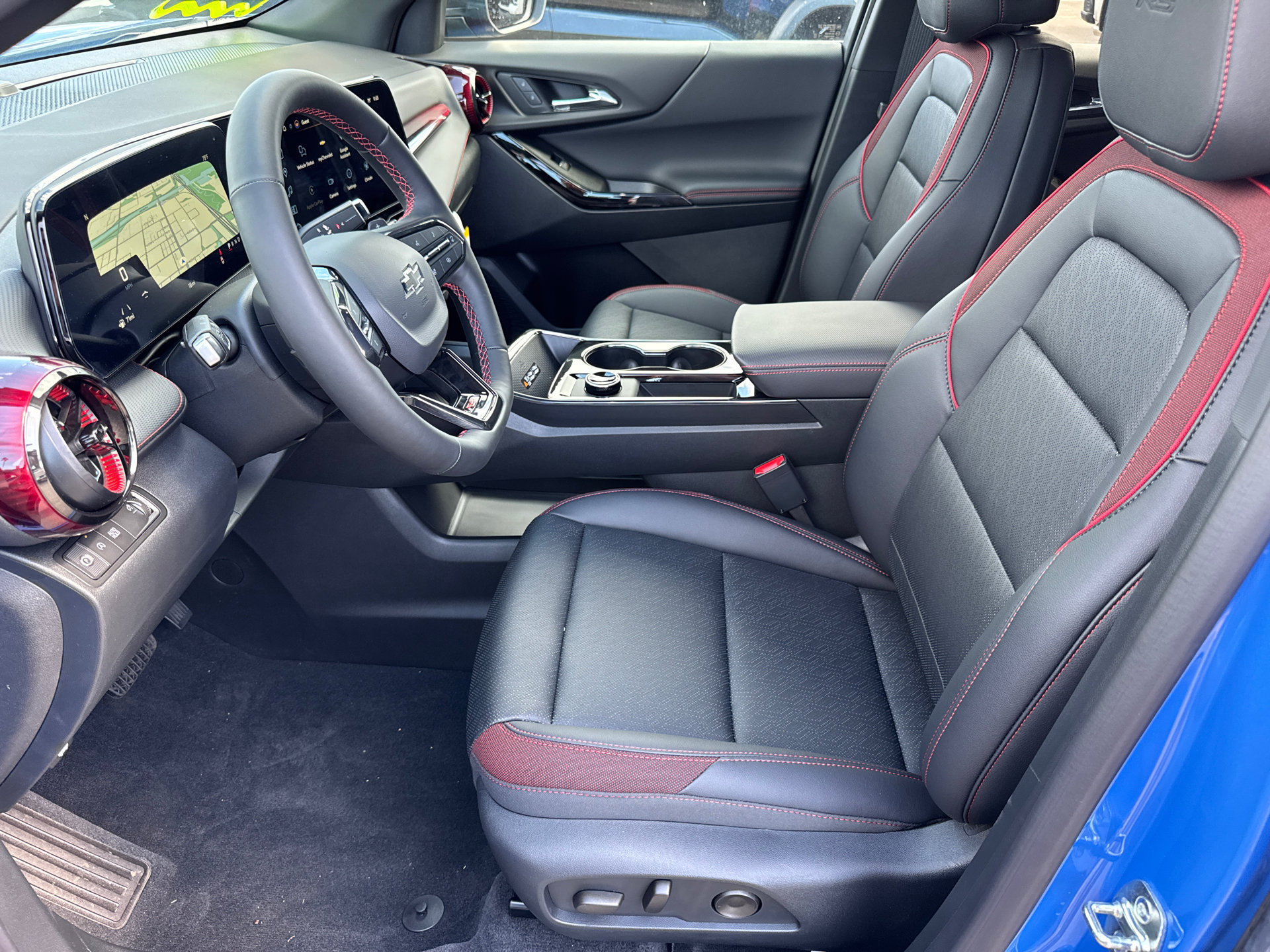 New 2027 Chevrolet Equinox RS FWD image 19