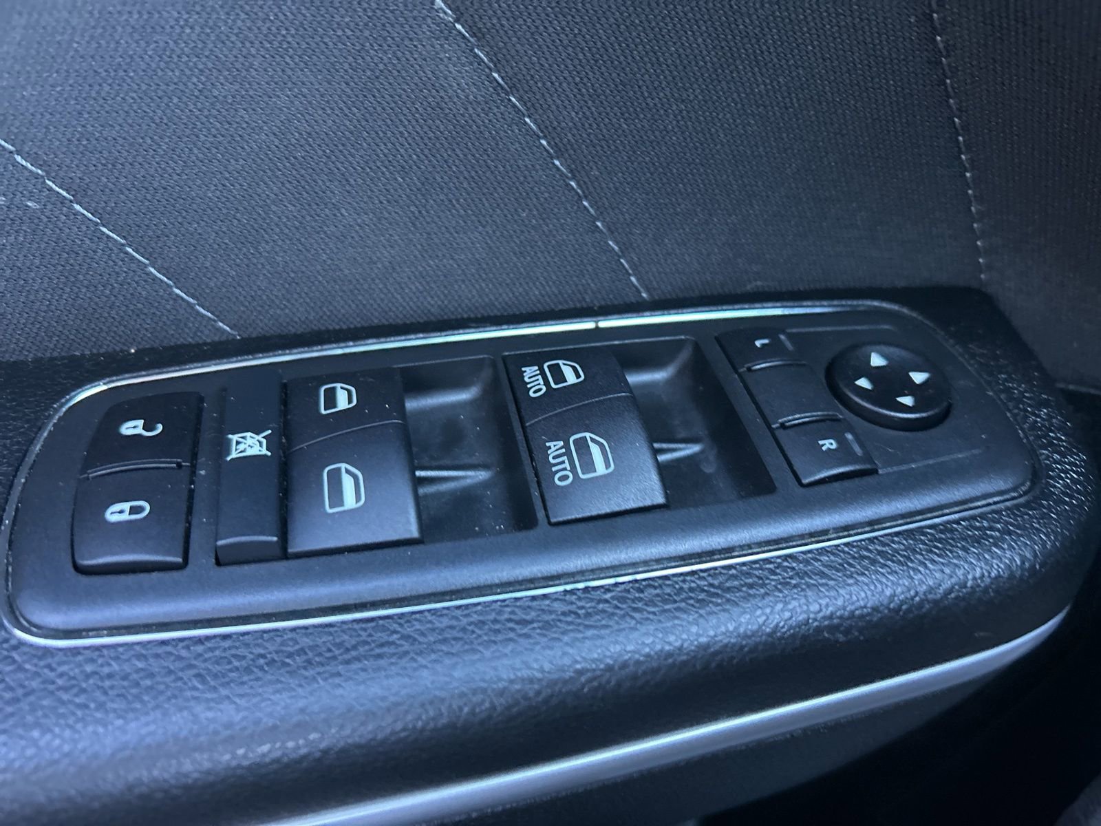 Certified 2020 Dodge Charger SXT image 14