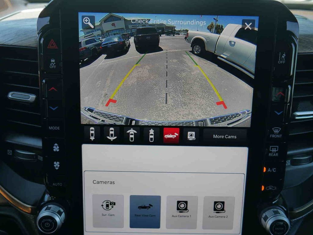 Used 2025 RAM 1500 Limited AWD/4WD image 40