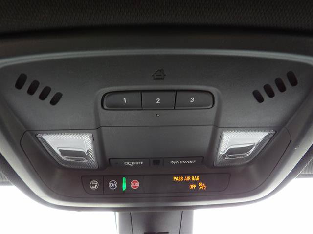 Used 2023 Chevrolet Traverse LT AWD/4WD image 28