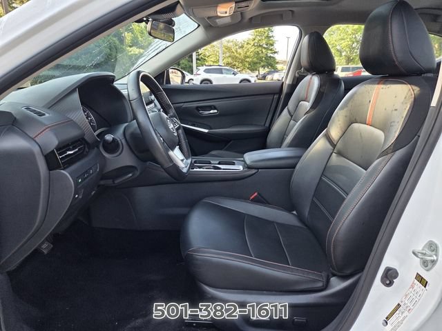 Used 2025 Nissan Sentra SR w/ SR Premium Package FWD image 9