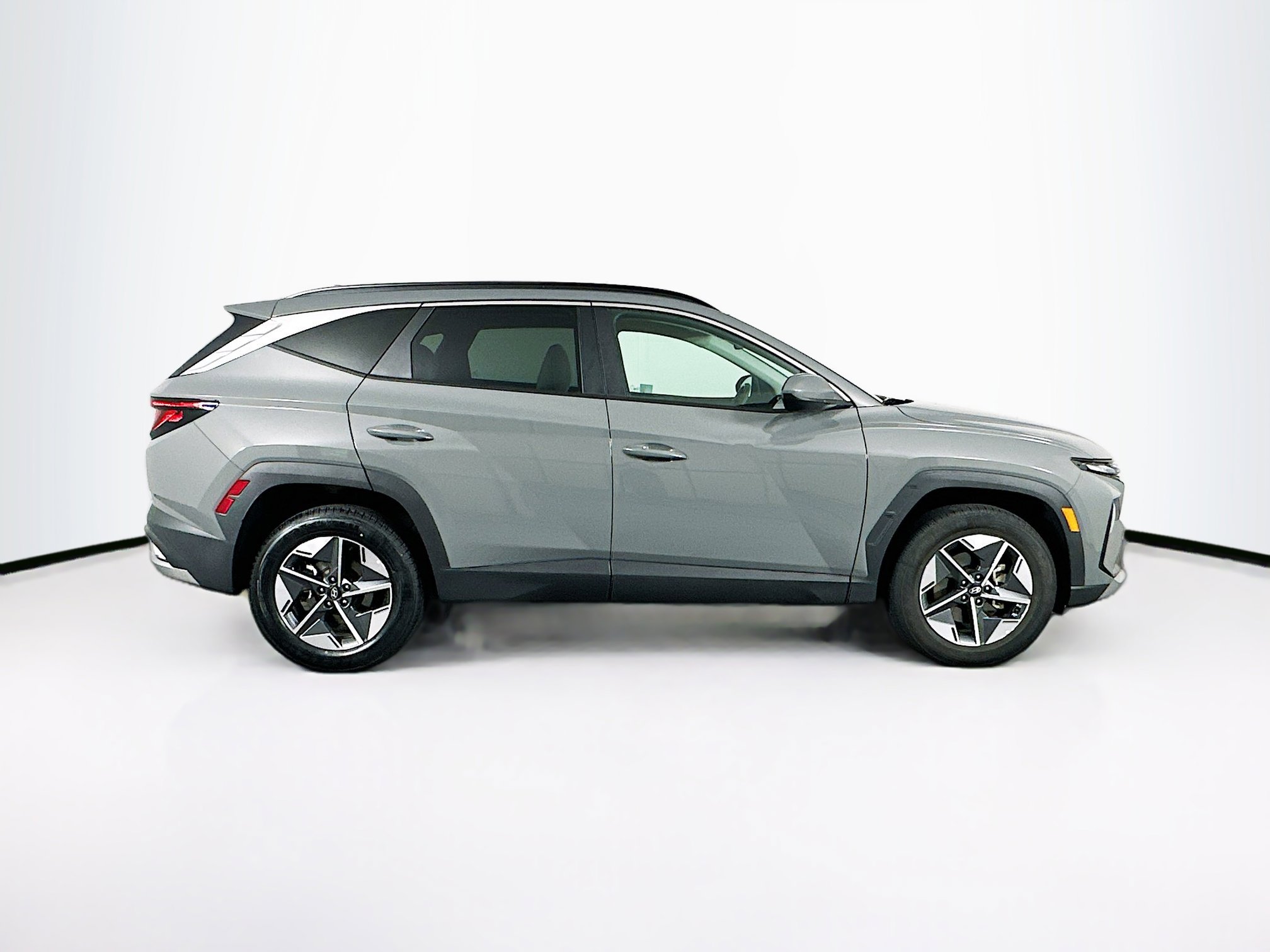 Used 2025 Hyundai Tucson SEL AWD/4WD image 10