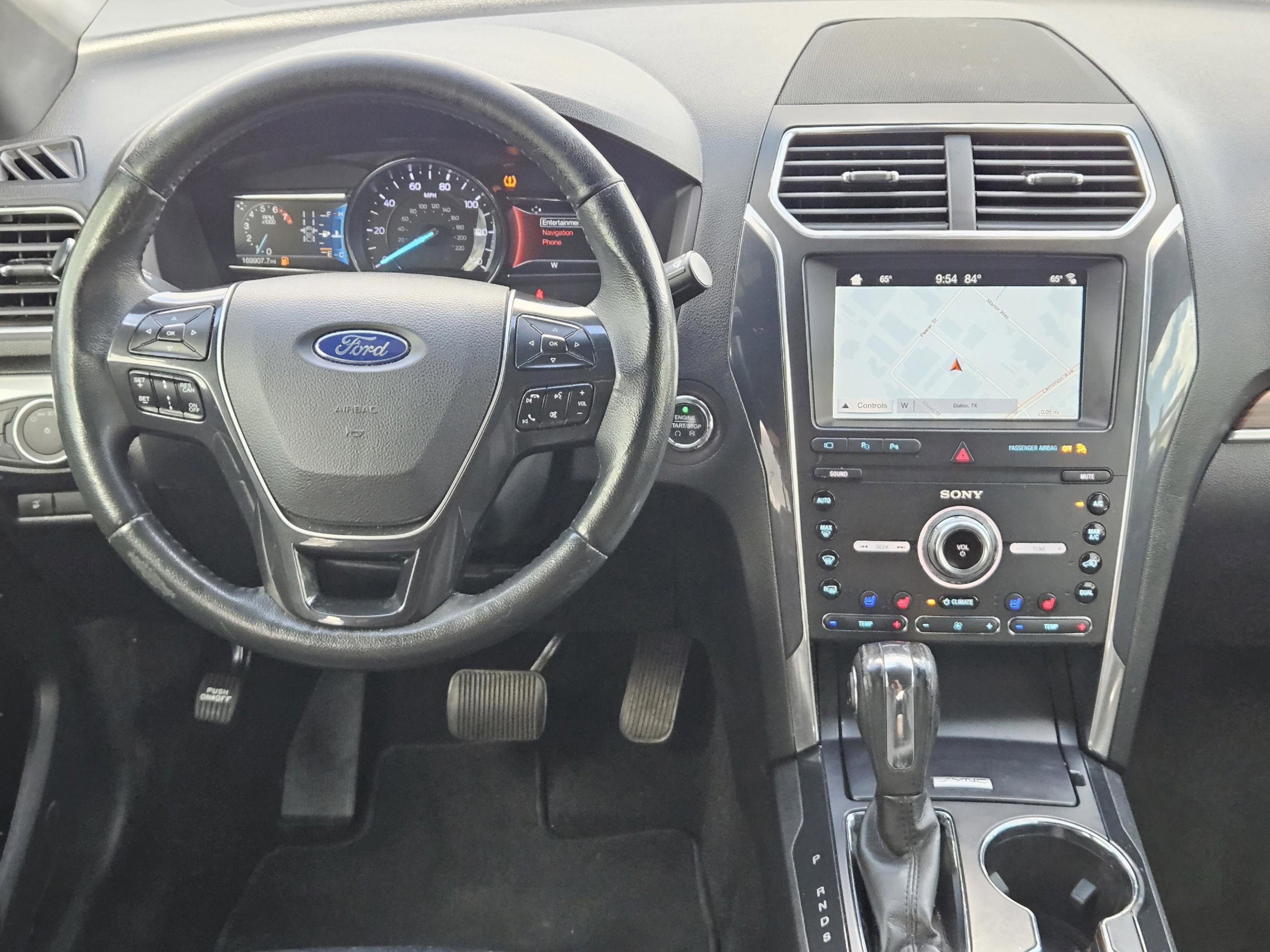 Used 2019 Ford Explorer Limited w/ Ford Safe & Smart Package FWD image 23