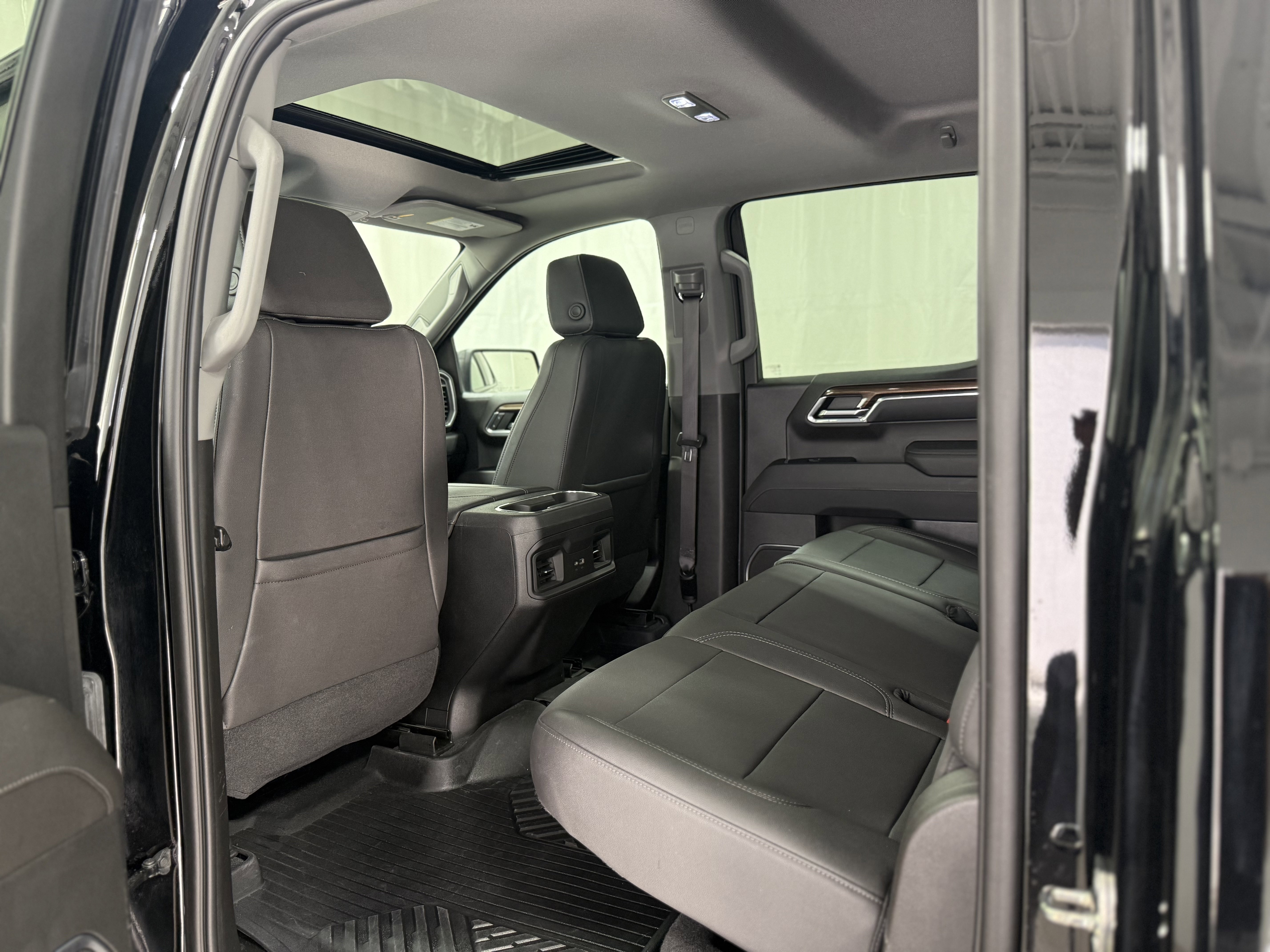 Certified 2023 Chevrolet Silverado 1500 RST w/ Convenience Package II image 26