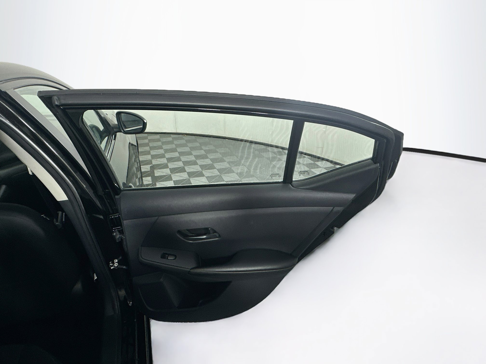 Used 2025 Nissan Sentra SV w/ All-Weather Package FWD image 28