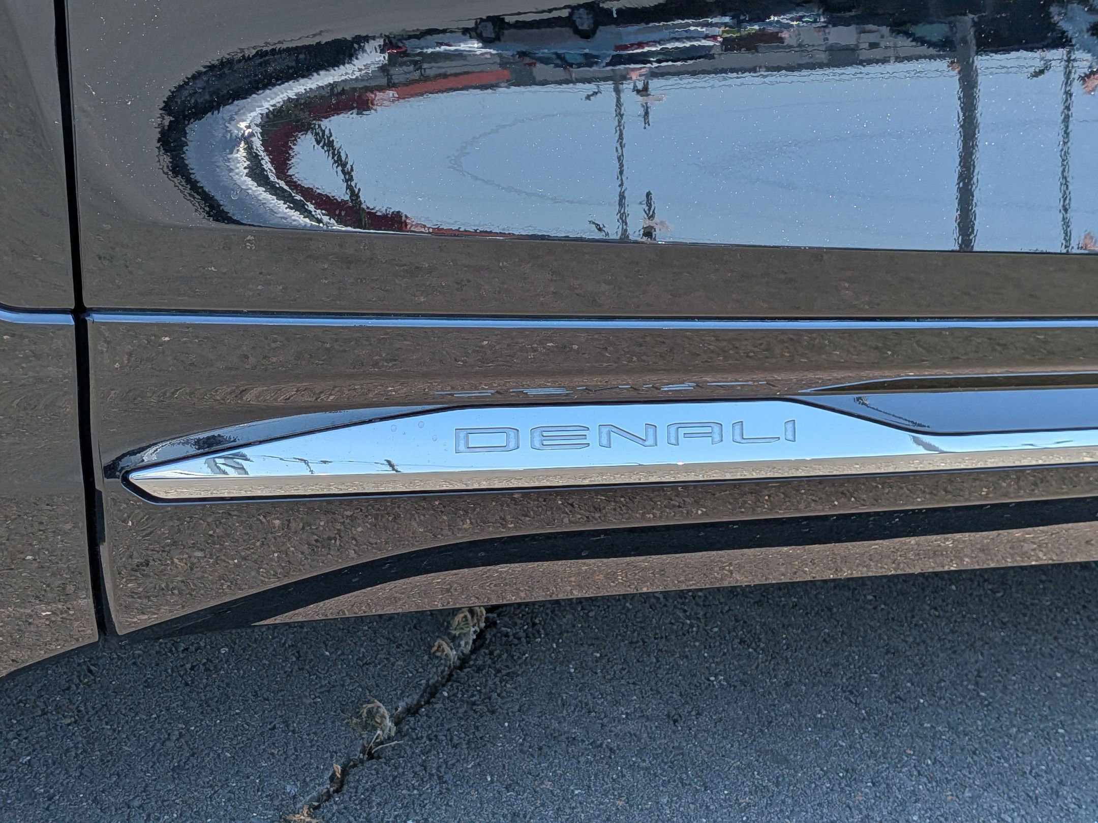 Certified 2023 GMC Terrain Denali AWD/4WD image 32