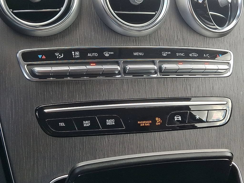 Used 2022 Mercedes-Benz GLC 300 4MATIC image 18