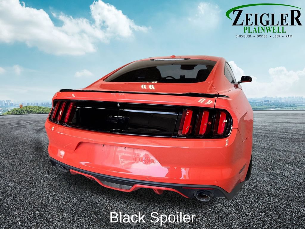 Used 2016 Ford Mustang GT Premium w/ Black Accent Package RWD image 5