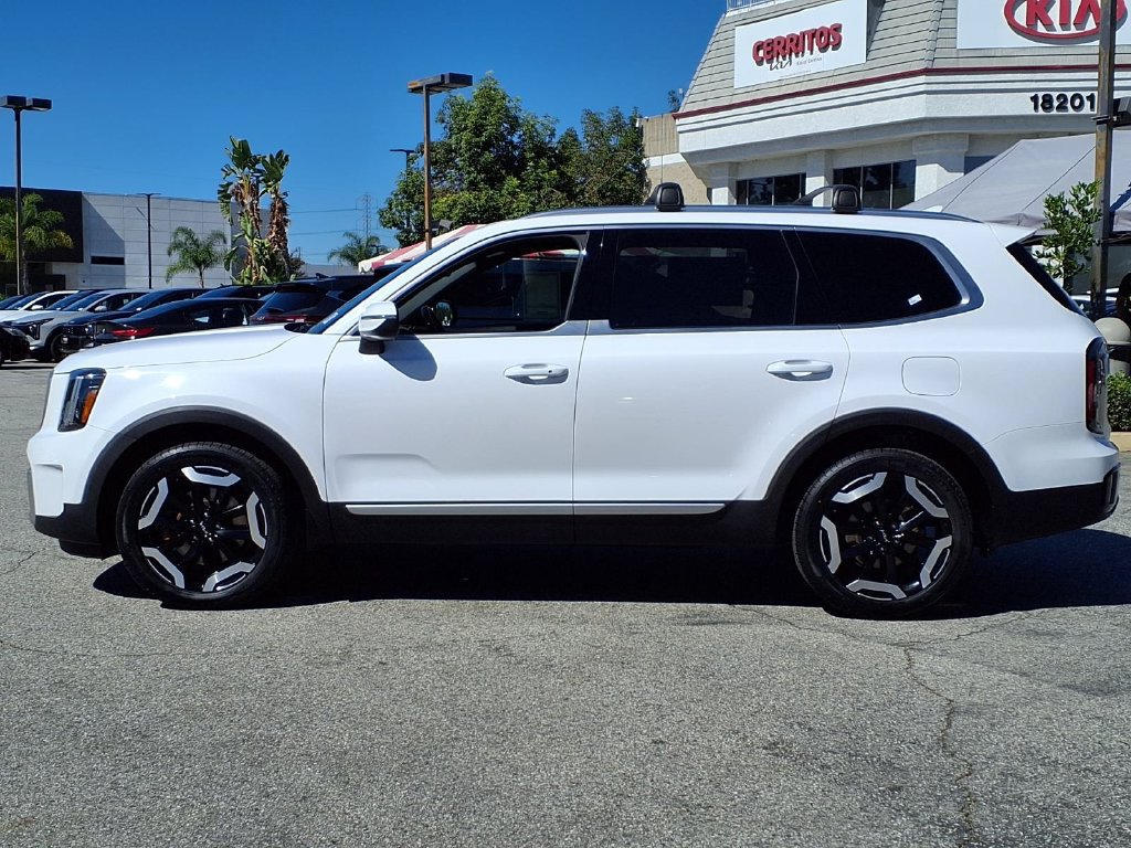 Certified 2021 Kia Telluride S AWD/4WD image 2