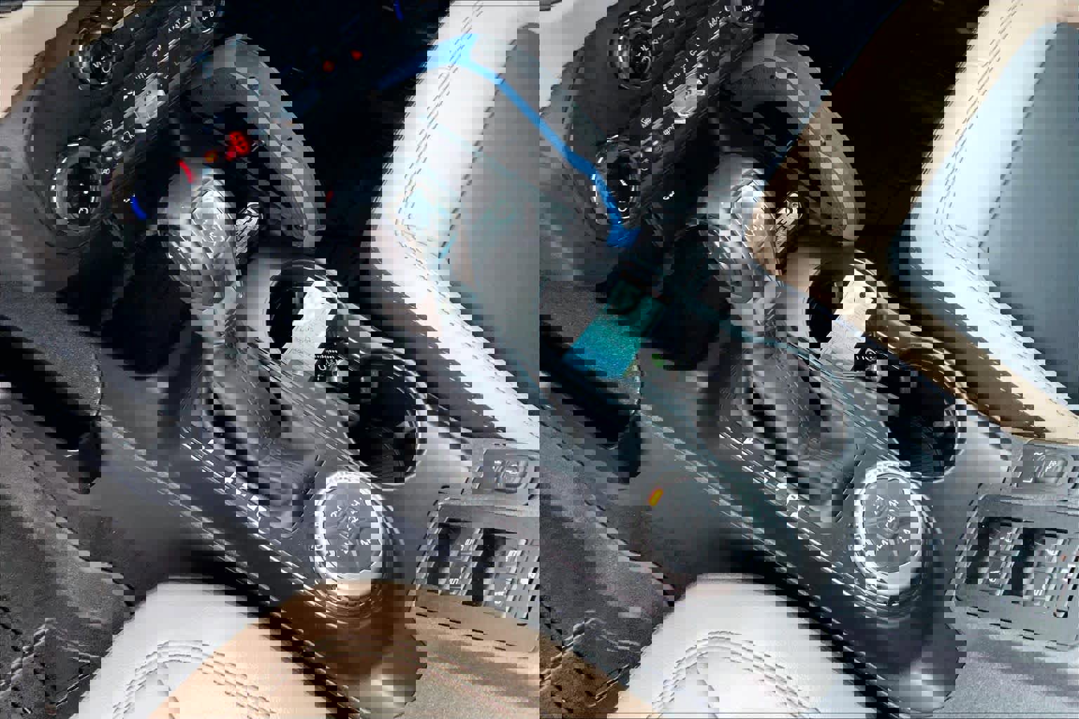 Used 2022 Ford Bronco Wildtrak image 15