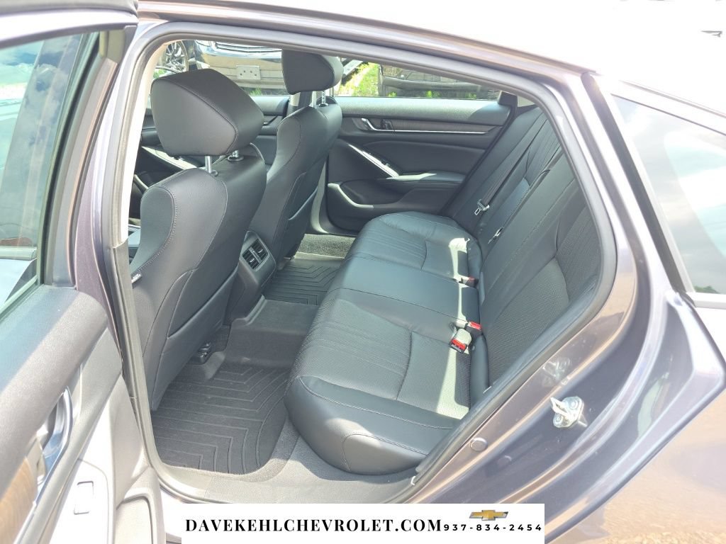 Used 2018 Honda Accord Touring image 20