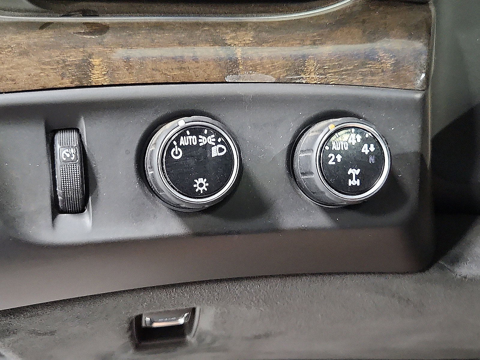 Used 2016 Cadillac Escalade ESV Platinum image 14