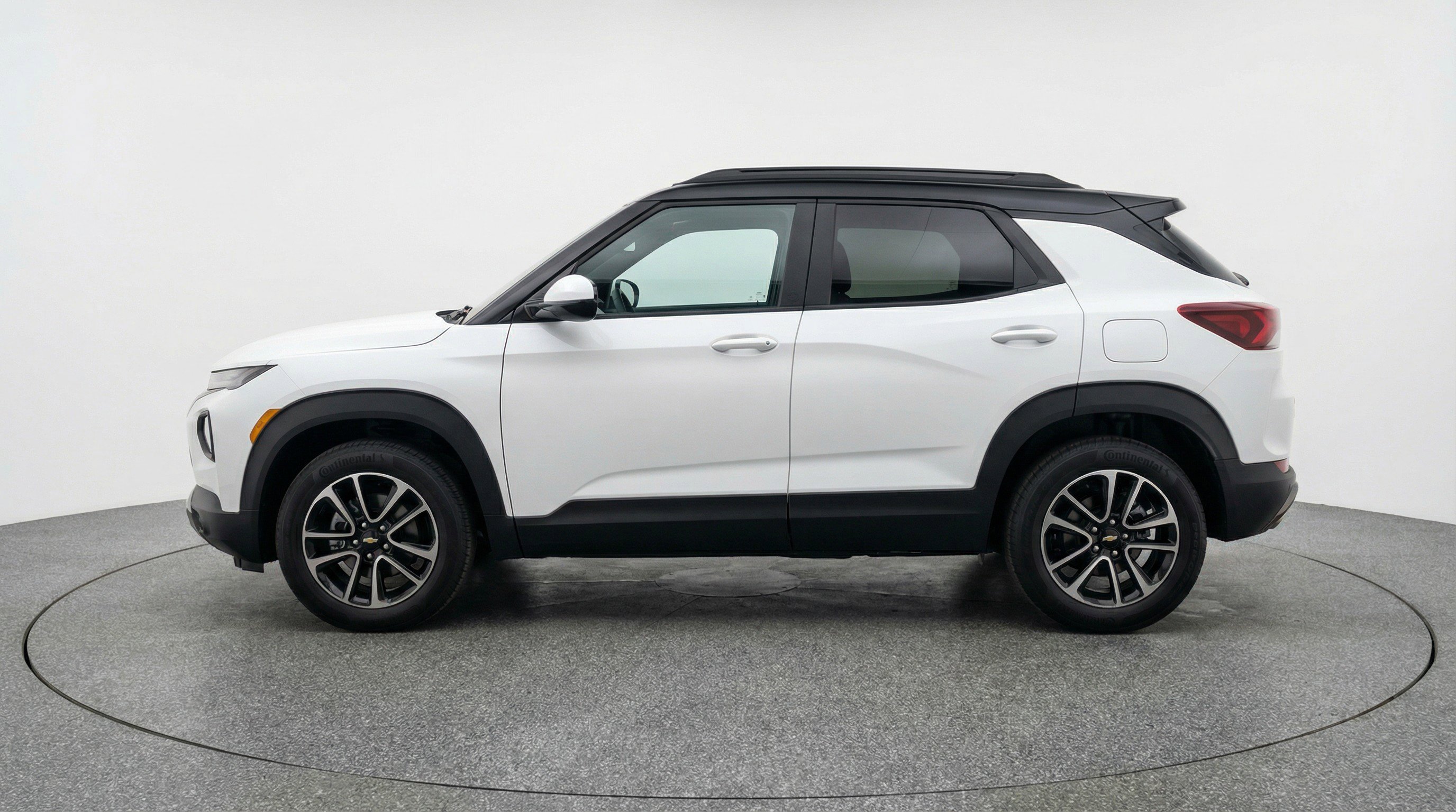 Used 2025 Chevrolet TrailBlazer LT image 5