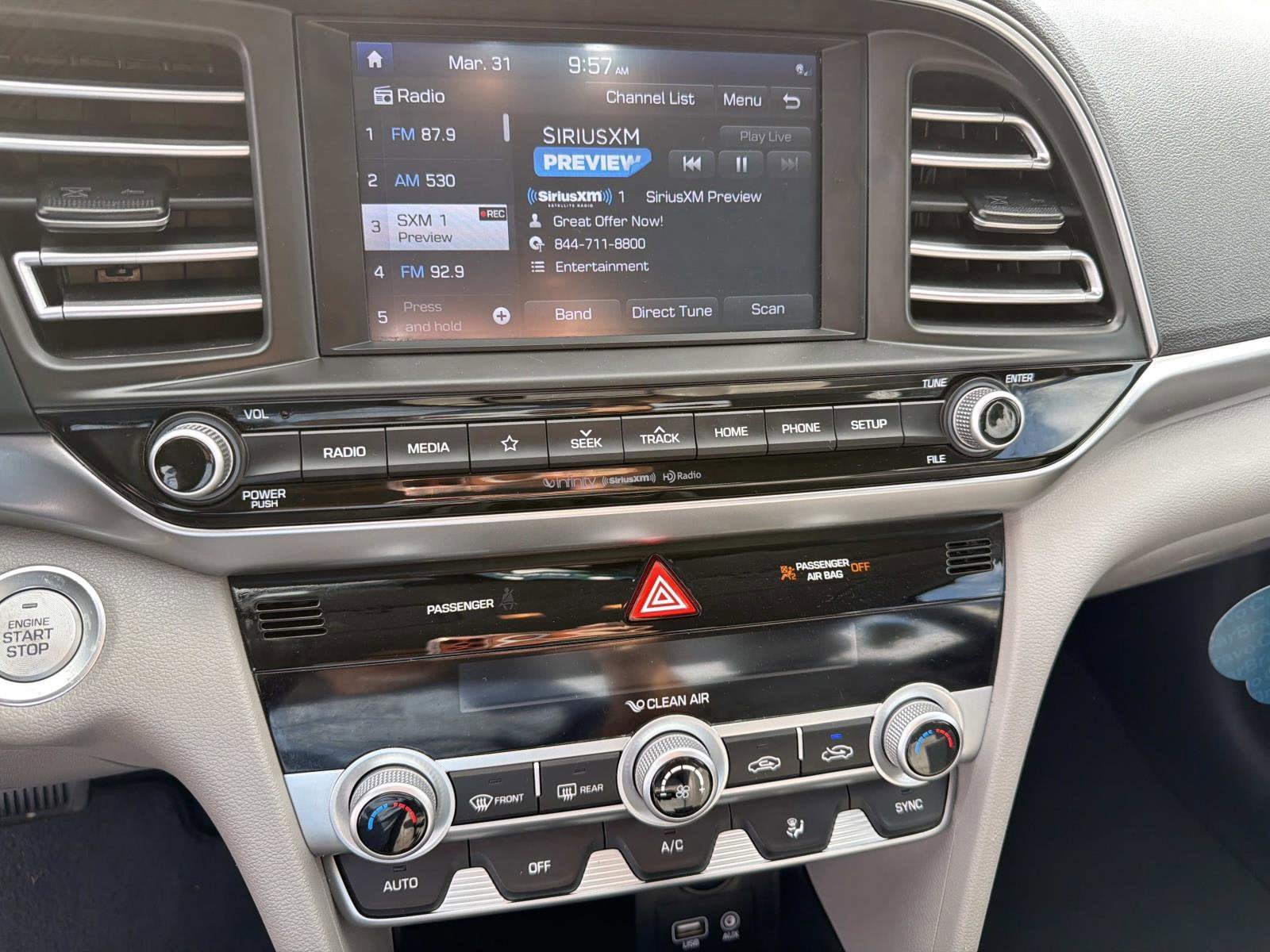 Used 2020 Hyundai Elantra Limited w/ Cargo Package (C1) image 9