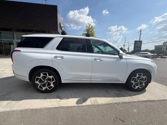 Used 2022 Hyundai Palisade Calligraphy w/ Cargo Package FWD image 4