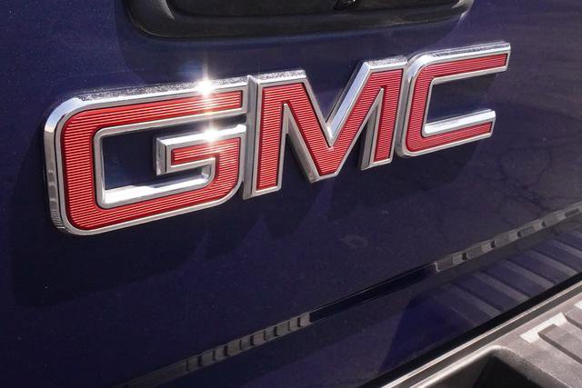 Used 2015 GMC Sierra 1500 SLT w/ Max Trailering Package AWD/4WD image 35