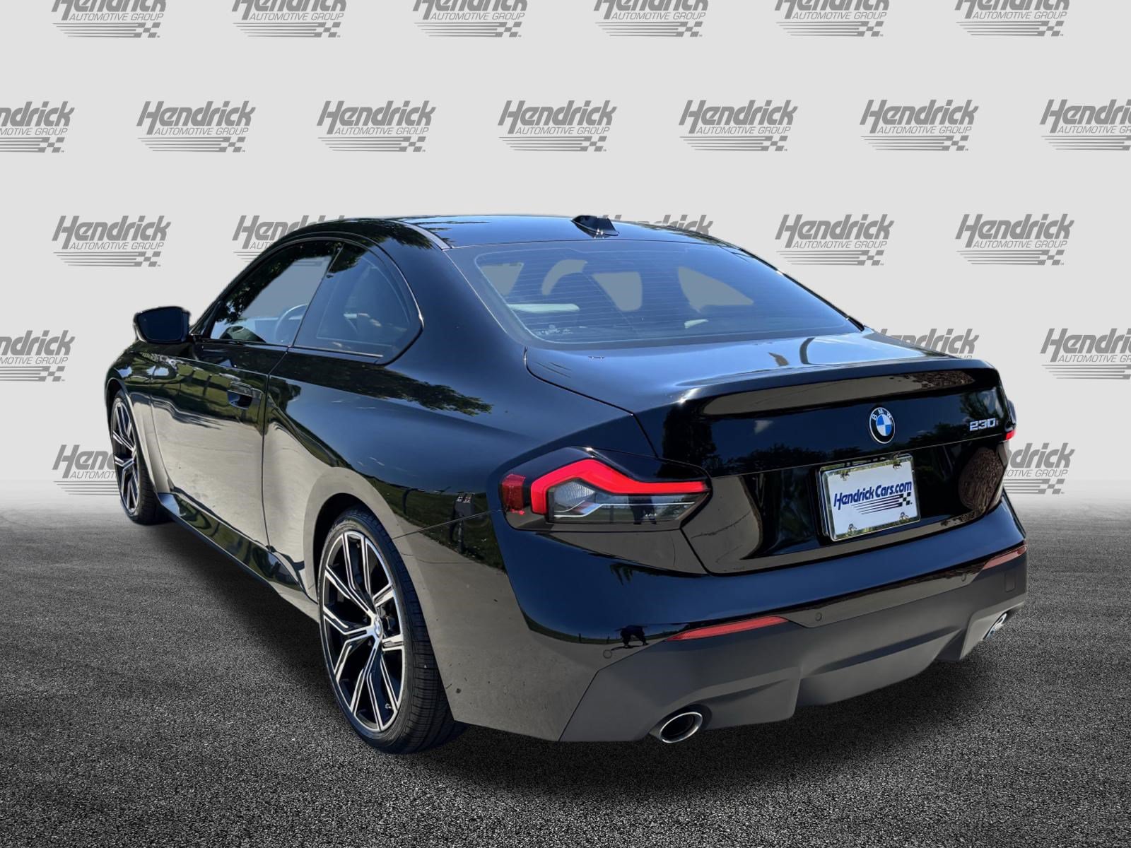 Used 2023 BMW 230i Coupe w/ Convenience Package RWD image 8