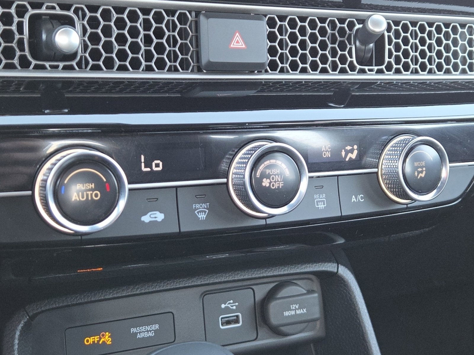 Used 2024 Honda Civic Sport image 29