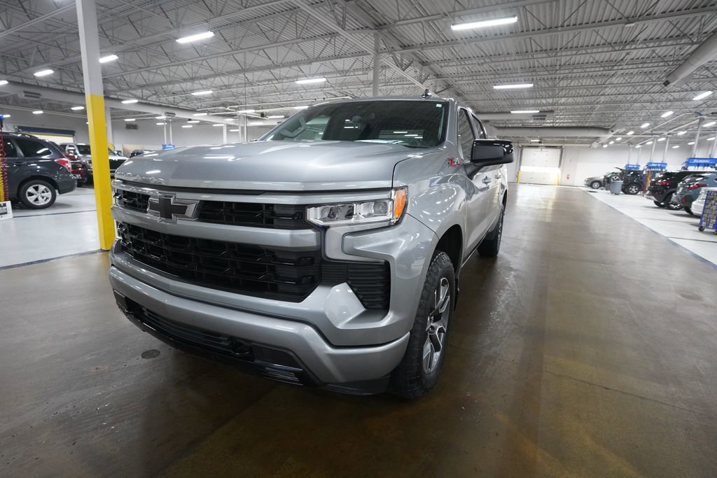 Certified 2024 Chevrolet Silverado 1500 RST AWD/4WD image 11