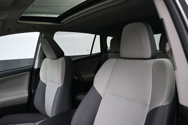 Used 2014 Toyota RAV4 XLE FWD image 10