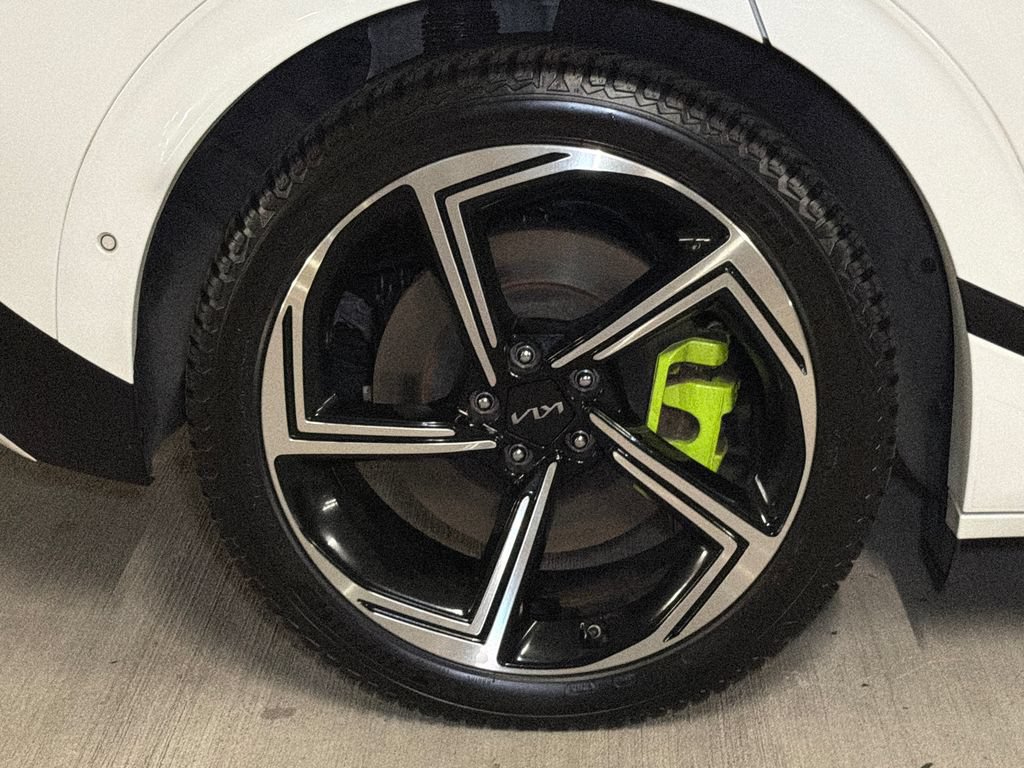 Certified 2023 Kia EV6 GT AWD/4WD image 10