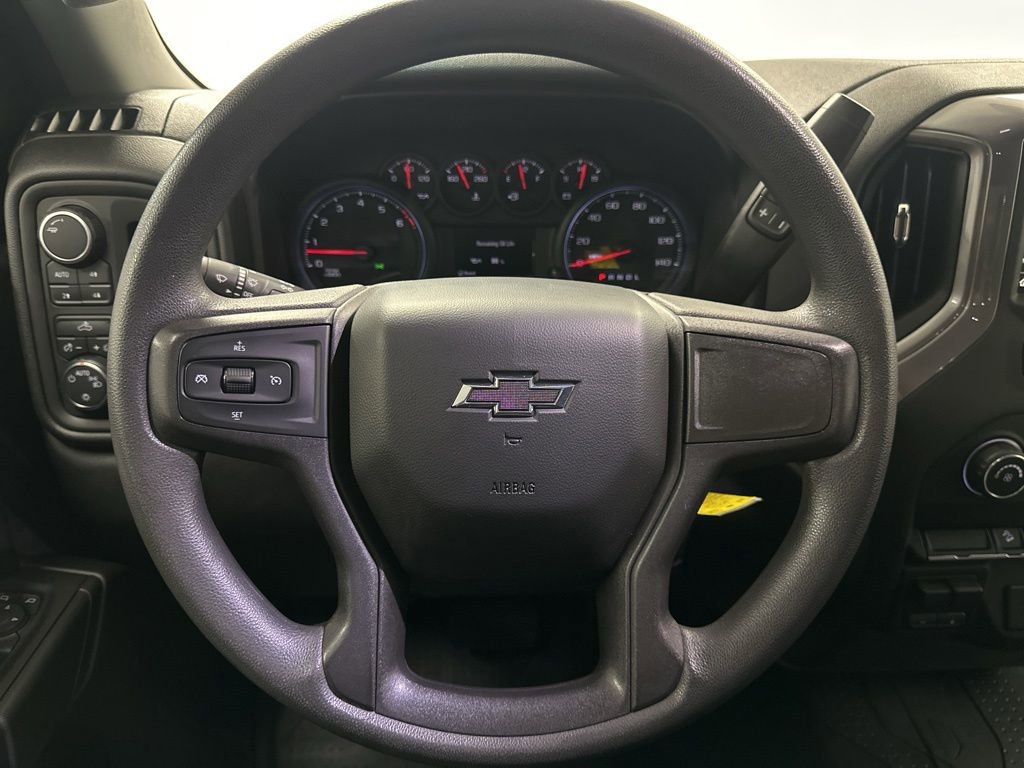 Used 2019 Chevrolet Silverado 1500 Custom Trail Boss AWD/4WD image 24