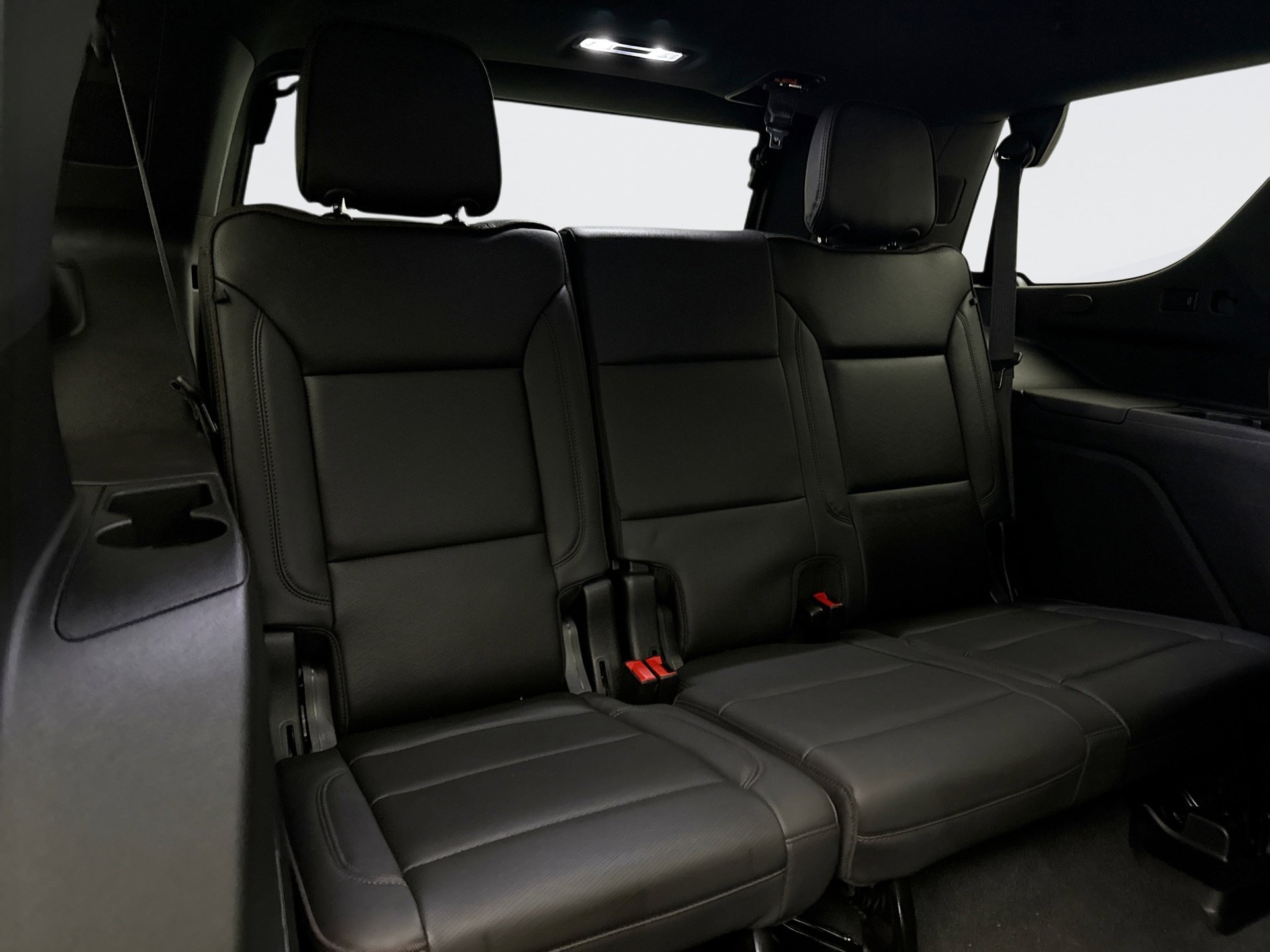 Used 2024 Chevrolet Tahoe High Country image 20