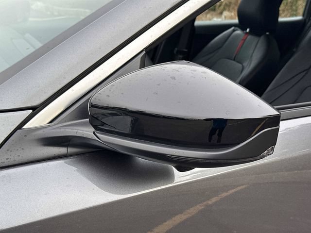 New 2026 Nissan Sentra SR w/ SR Premium Package FWD image 10