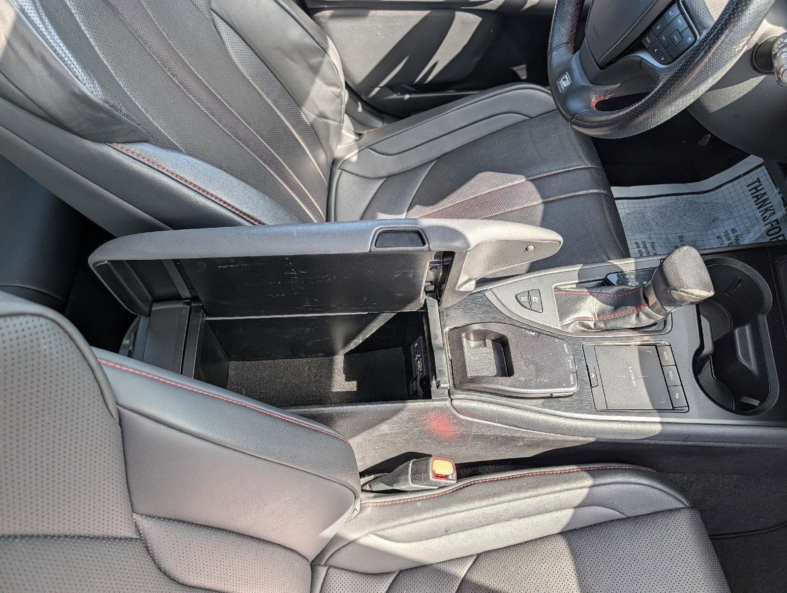 Used 2019 Lexus UX 250h F Sport w/ F Sport Premium Package AWD/4WD image 22