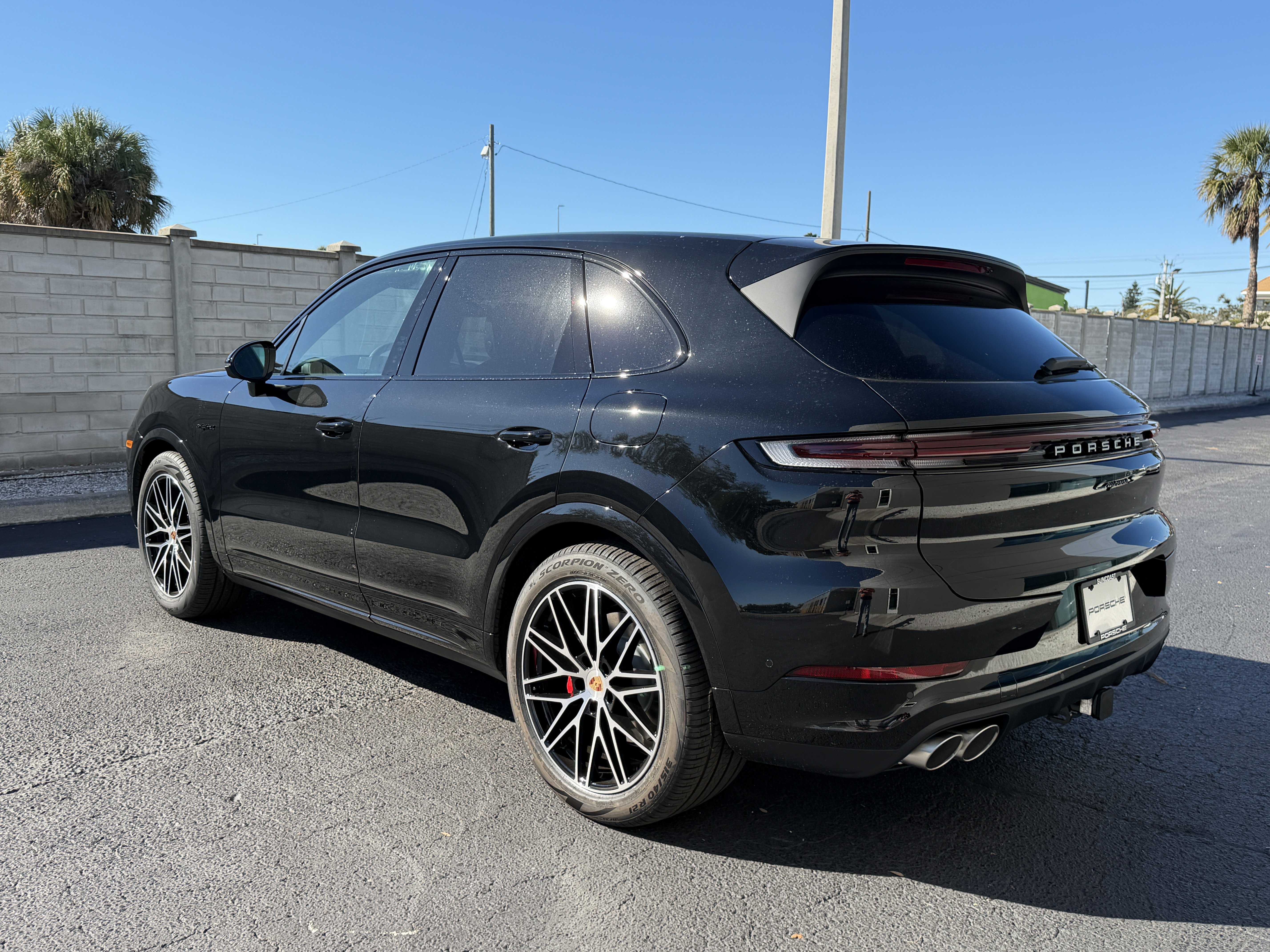New 2026 Porsche Cayenne S AWD/4WD image 3