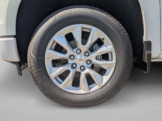 New 2025 Chevrolet Silverado 1500 Custom image 10