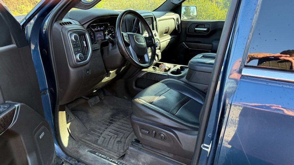 Used 2019 GMC Sierra 1500 Denali w/ Technology Package AWD/4WD image 3