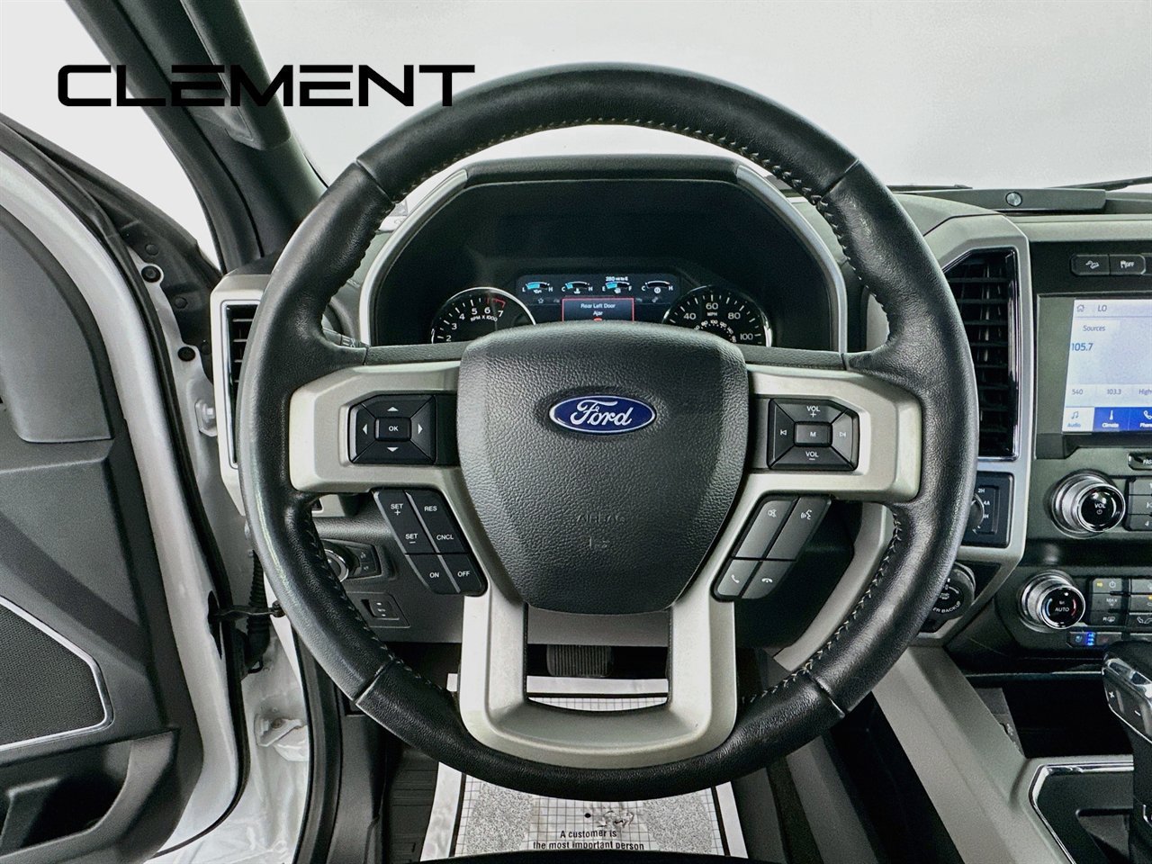 Used 2020 Ford F150 Lariat w/ Equipment Group 502A Luxury AWD/4WD image 15