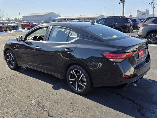 Used 2024 Nissan Sentra SV FWD image 5