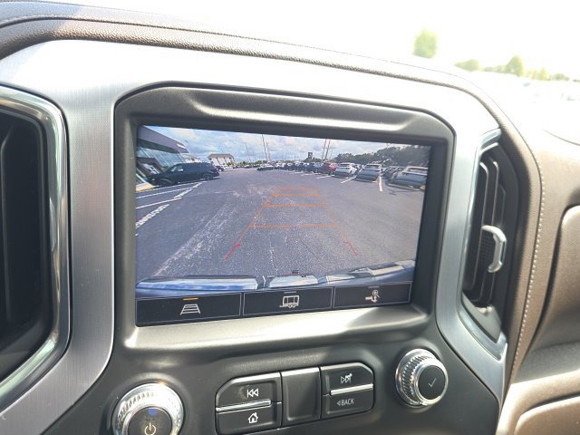 Used 2021 GMC Sierra 1500 SLT w/ SLT Premium Package RWD image 18