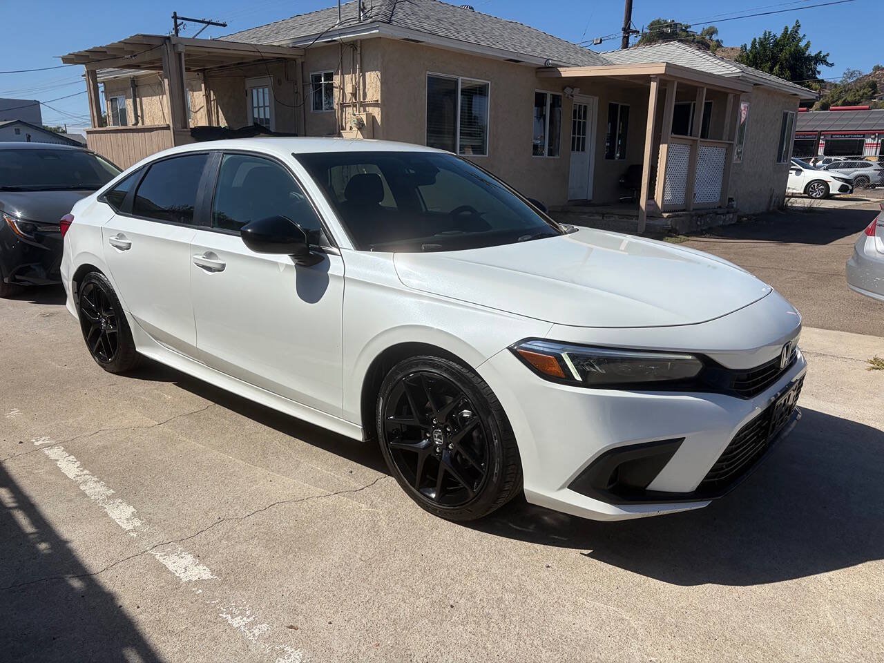 Used 2023 Honda Civic Sport image 7
