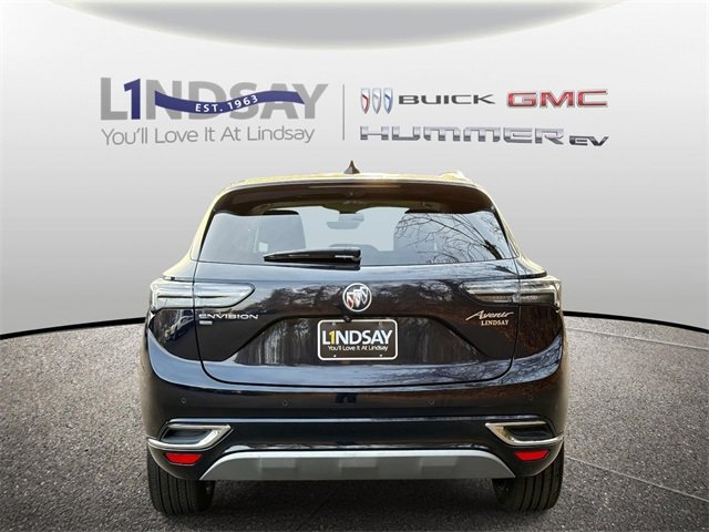 Certified 2021 Buick Envision Avenir w/ Technology Package II image 3
