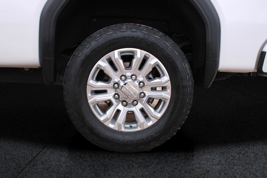 Used 2020 GMC Sierra 3500 Denali w/ Denali Ultimate Package image 14