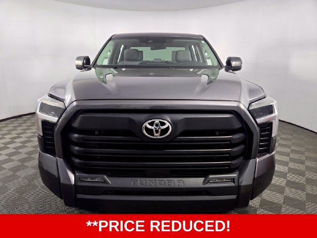 Used 2022 Toyota Tundra SR5 w/ Convenience Package RWD image 2