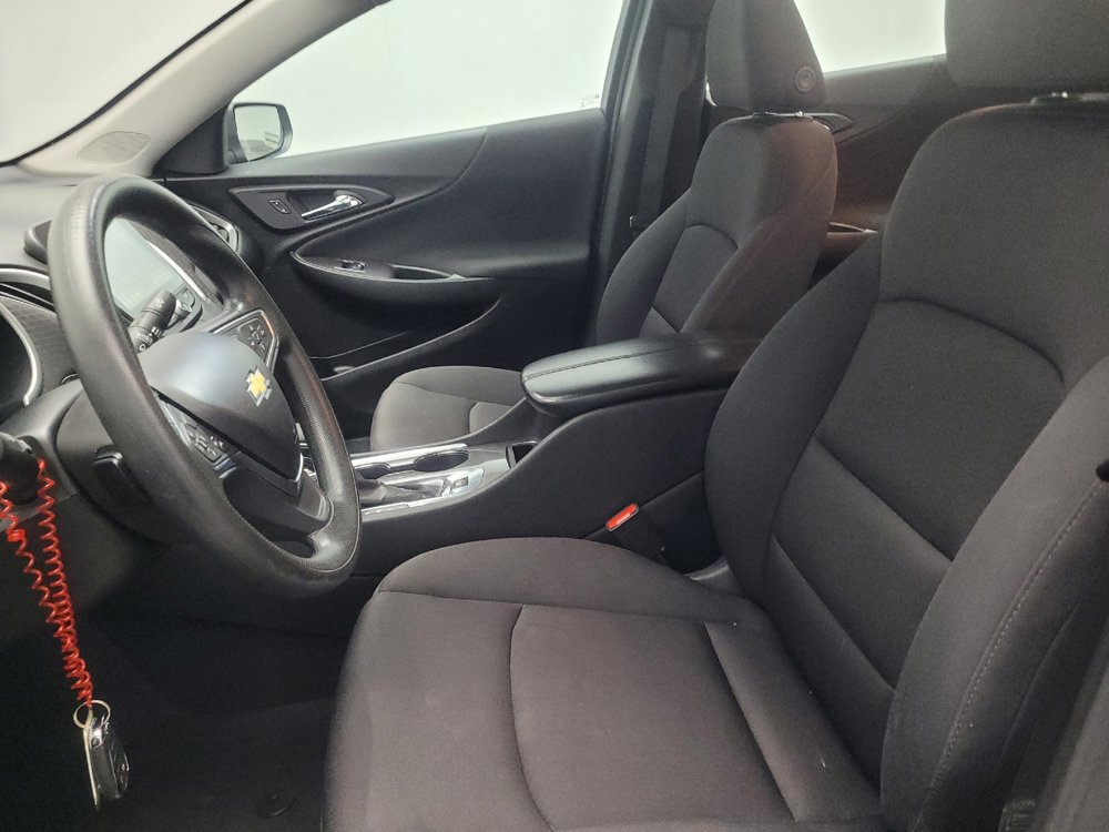 Used 2023 Chevrolet Malibu LT FWD image 17
