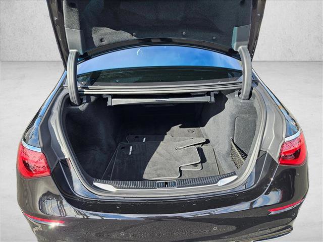 Used 2025 Mercedes-Benz S 580 4MATIC Sedan image 6