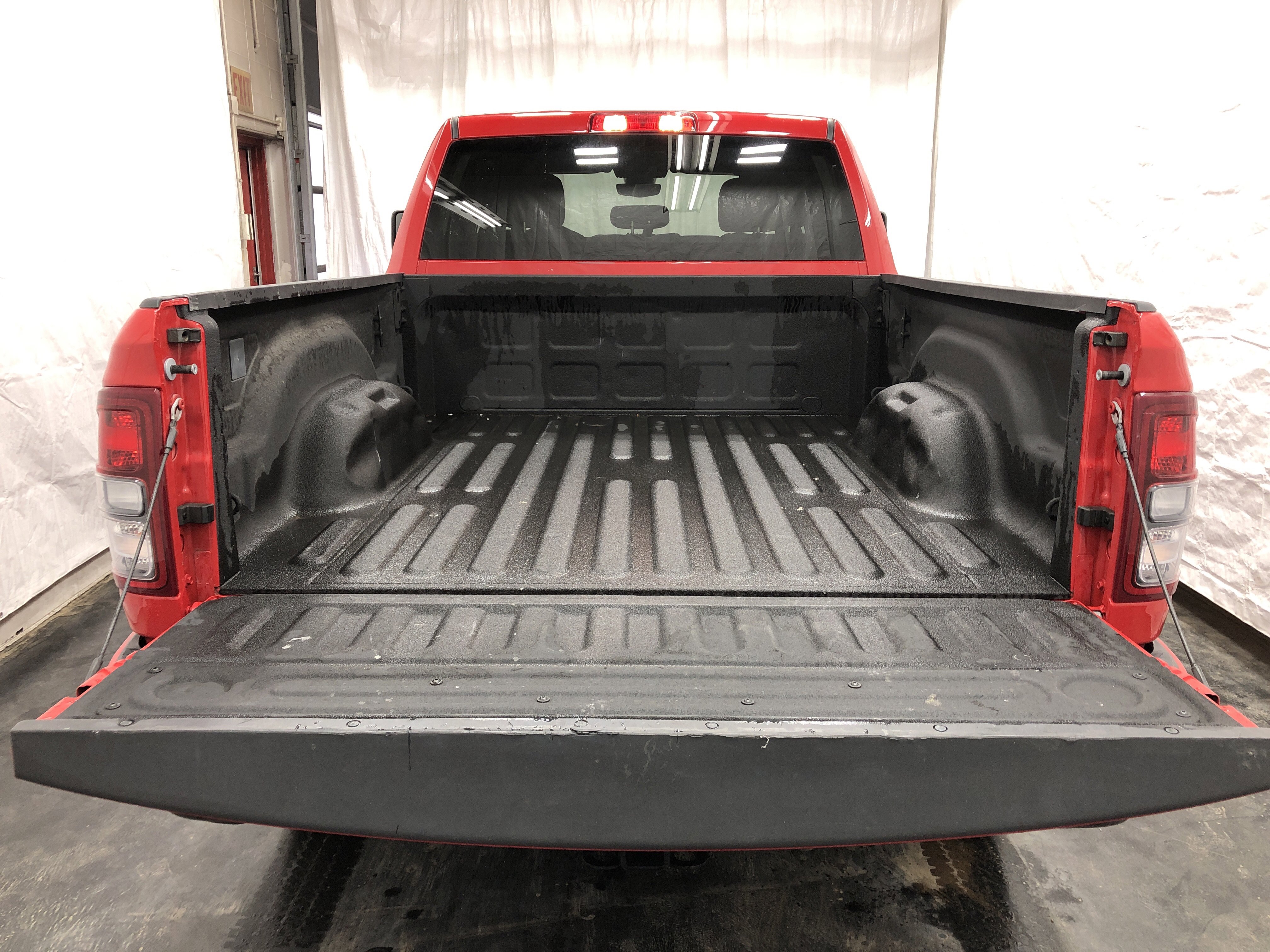 Certified 2024 RAM 2500 Big Horn w/ Night Edition AWD/4WD image 11