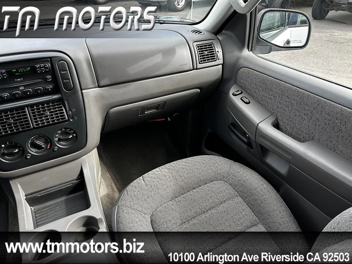 Used 2004 Ford Explorer Sport XLS RWD image 12