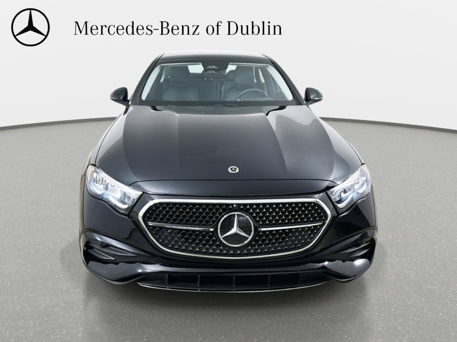 Used 2026 Mercedes-Benz E 350 4MATIC Sedan image 2