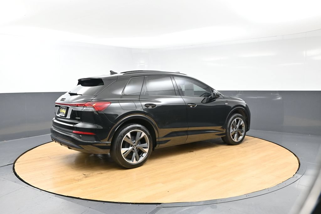 Used 2023 Audi Q4 e-tron Premium Plus AWD/4WD image 7