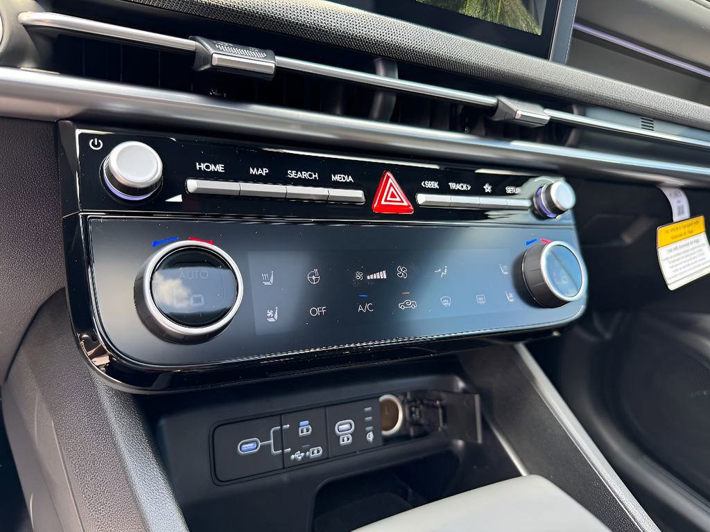 New 2025 Hyundai Santa Cruz Limited image 21