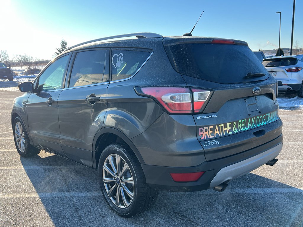 Used 2017 Ford Escape Titanium image 3