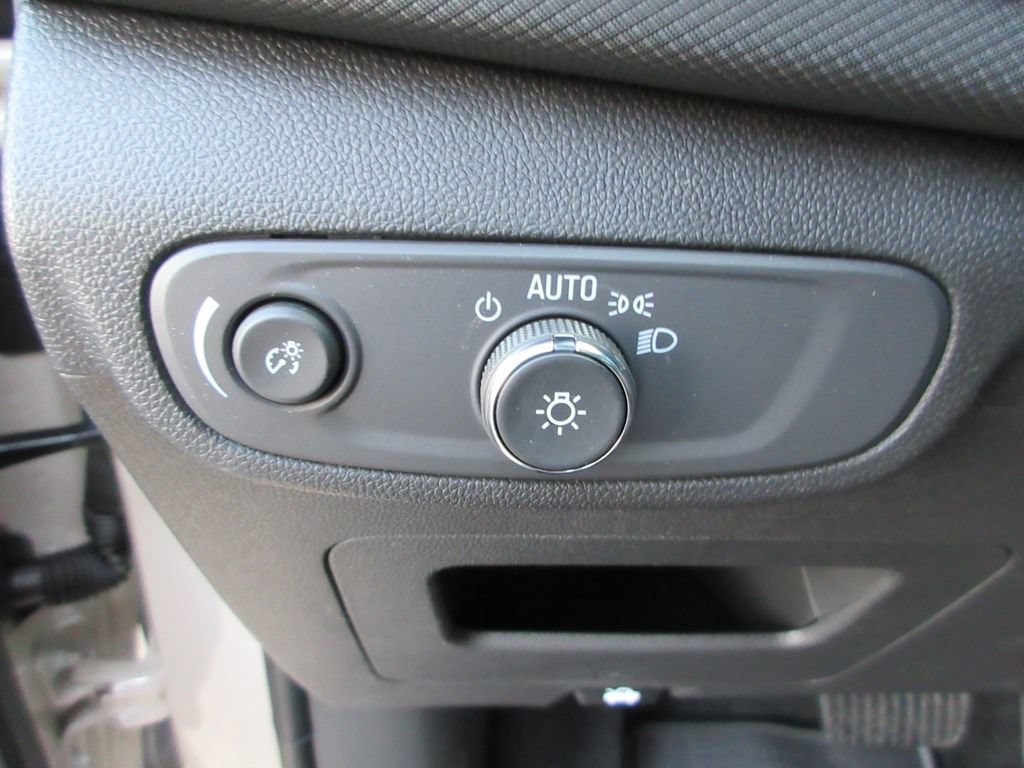 New 2026 Chevrolet TrailBlazer ACTIV w/ Convenience Package FWD image 24