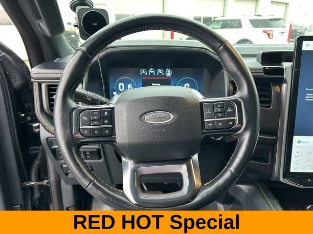 Used 2023 Ford Expedition Platinum AWD/4WD image 16